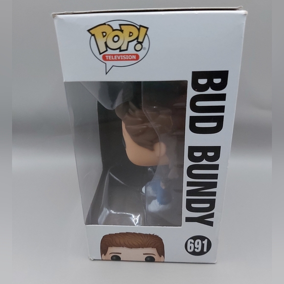 ๐๏ธ Bud Bundy #691 Funko Pop! TV - Picture 4 of 8